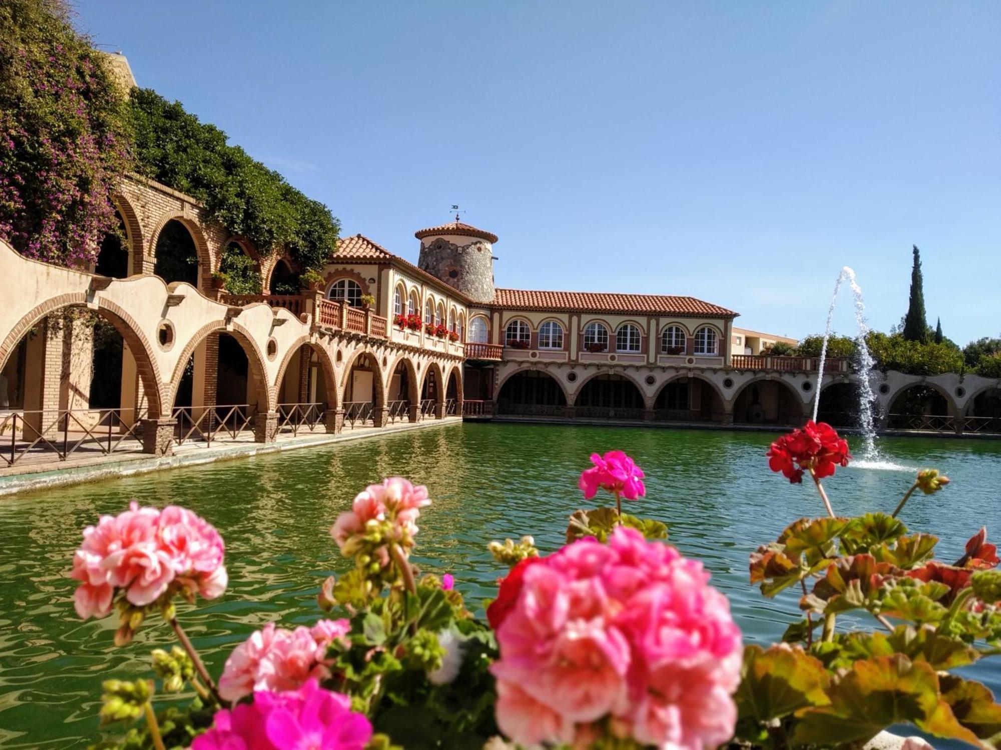 Termes Montbrio Hotel & Spa Montbrio del Camp Exterior photo